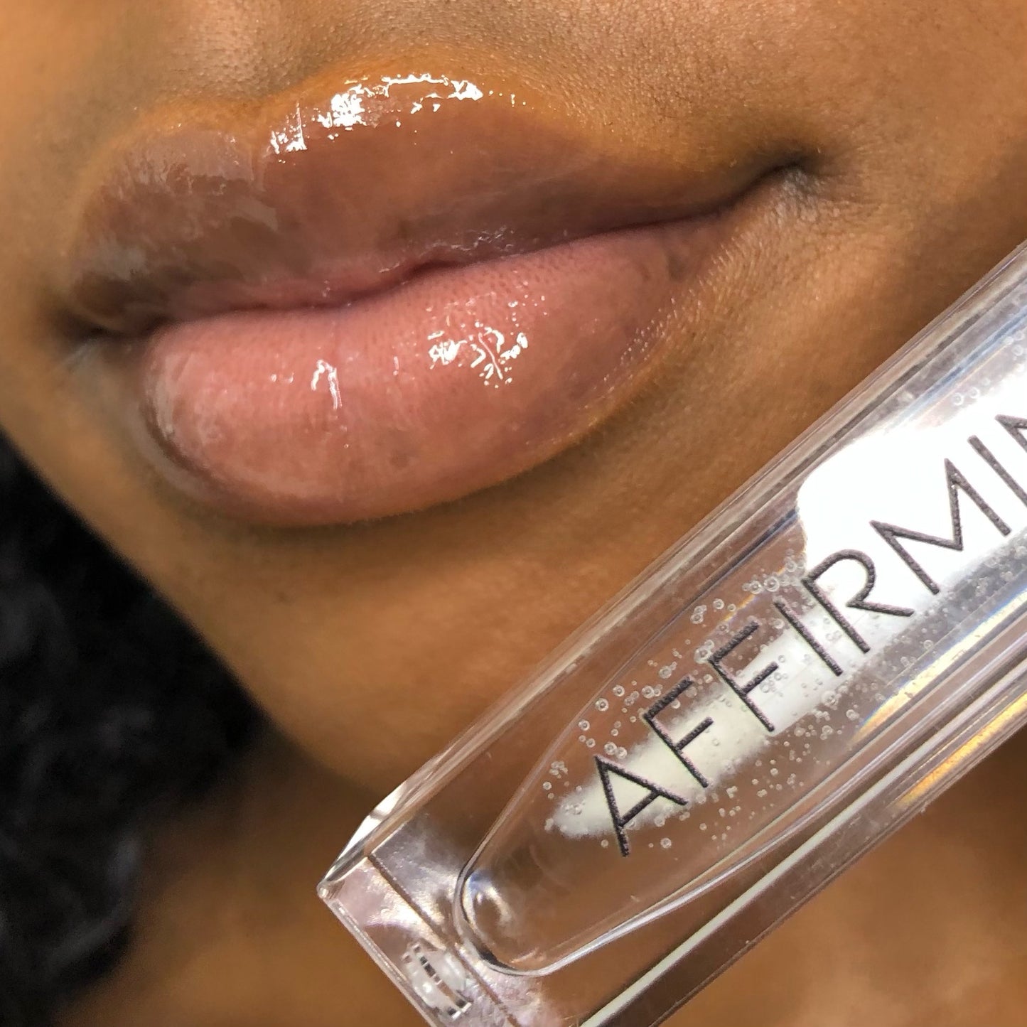 "Clear Vision" Ultra-Hydrating Lipgloss